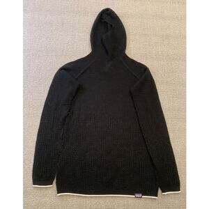 Patagonia Women's XS Black Merino Wool Blend Sweater Pullover Hoodie